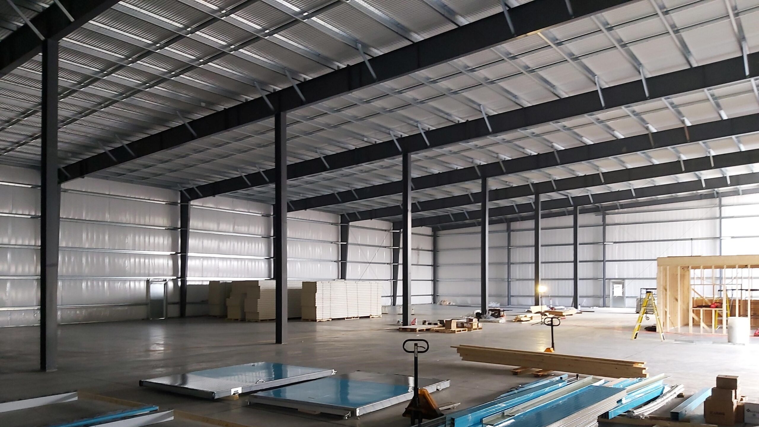 Warehouse-Interior-Preengineered-Building